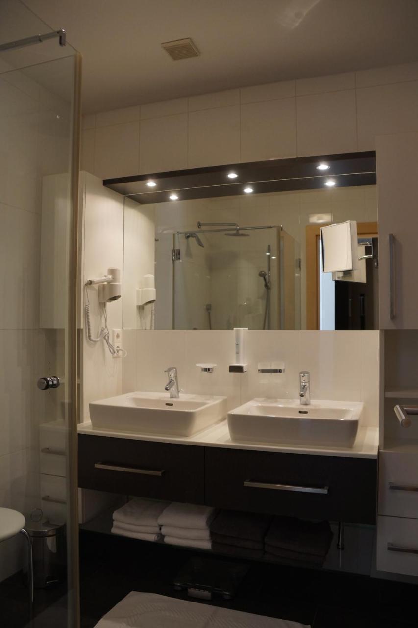 **** Panorama Apartments Матрай-ин-Осттироль Экстерьер фото